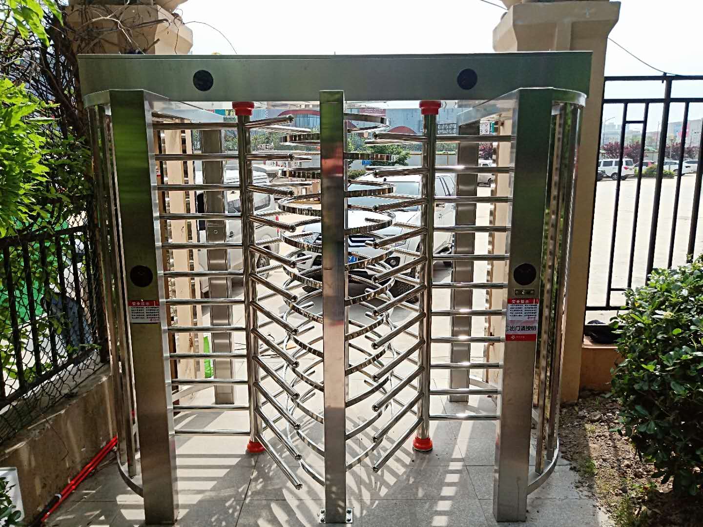 全高擺閘案例2 全高擺閘案例2